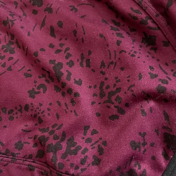 Athleta Patterned Sports Bra - Picture 4 of 10